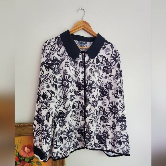 Modcloth Tops - ModCloth Stylish Black and White Women's Blouse Size 3X